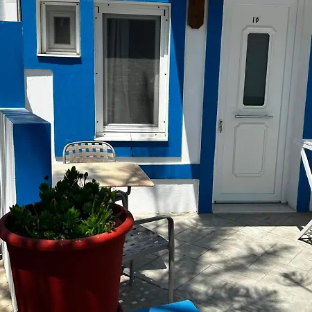 Syrtaki B&B *